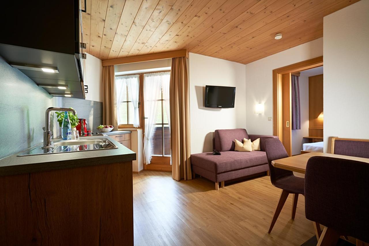 Landhaus Strolz Sankt Anton am Arlberg Exteriör bild