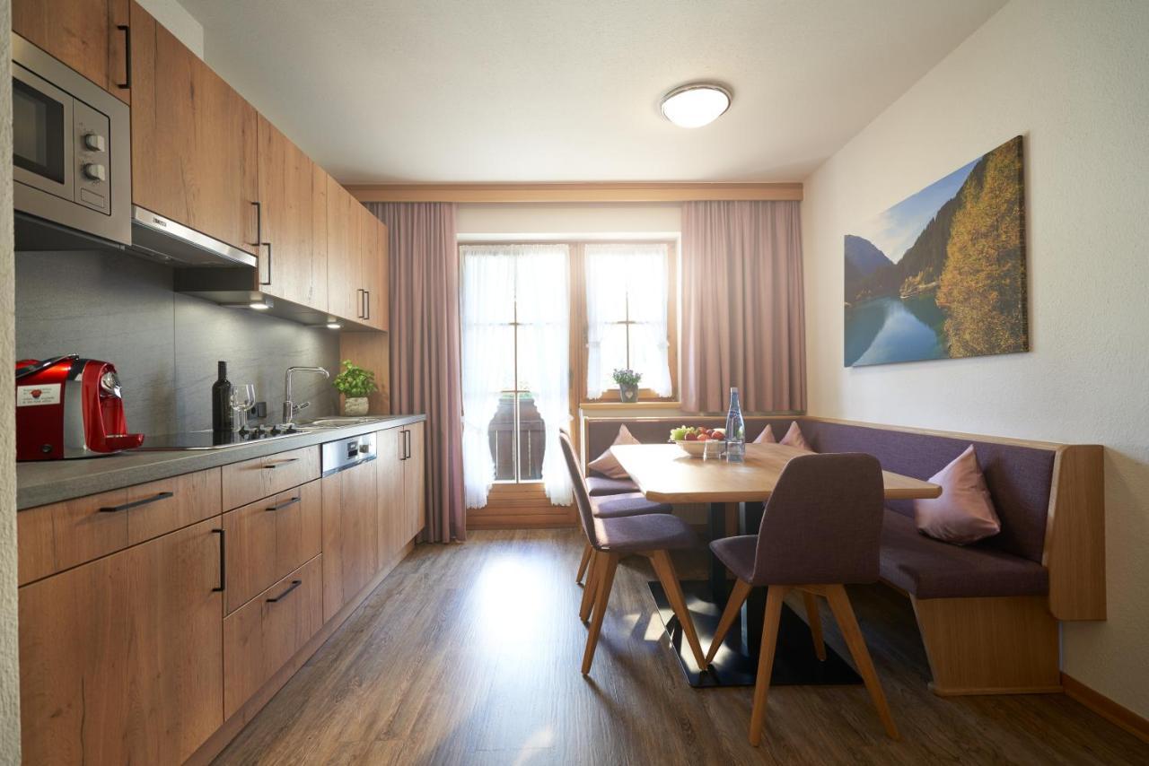 Landhaus Strolz Sankt Anton am Arlberg Exteriör bild